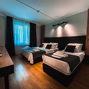 Tepe Hotel&business ** Анталья
