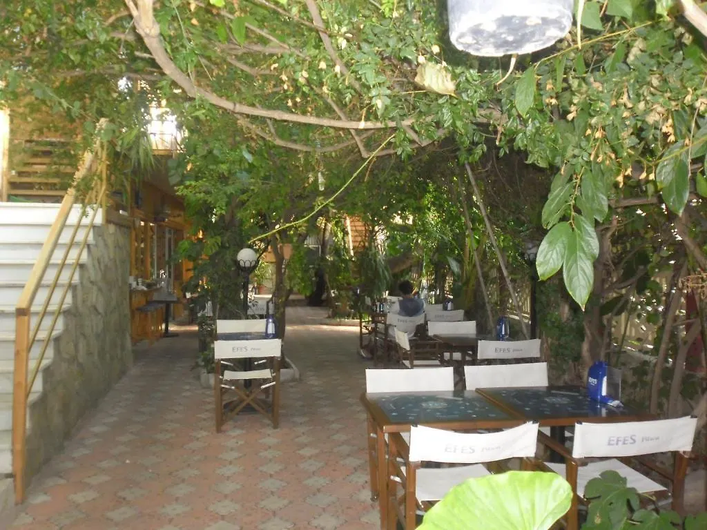 Lazer Pension Antalya 2*,